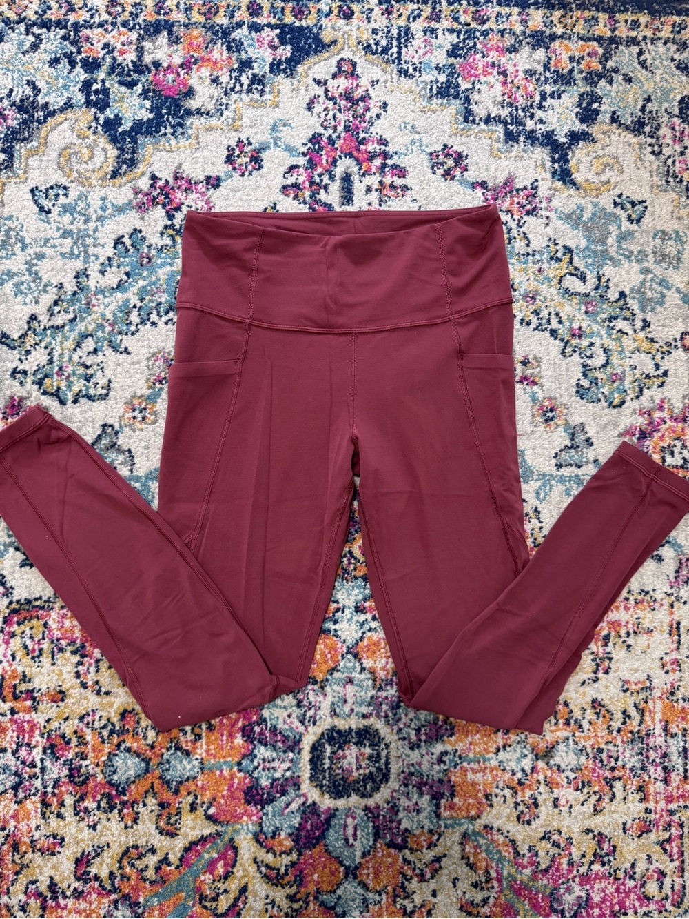 ATHLETA Salutation Stash Leggings - M